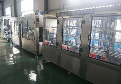 为什么全自动灌装机越来越受人们的喜欢？